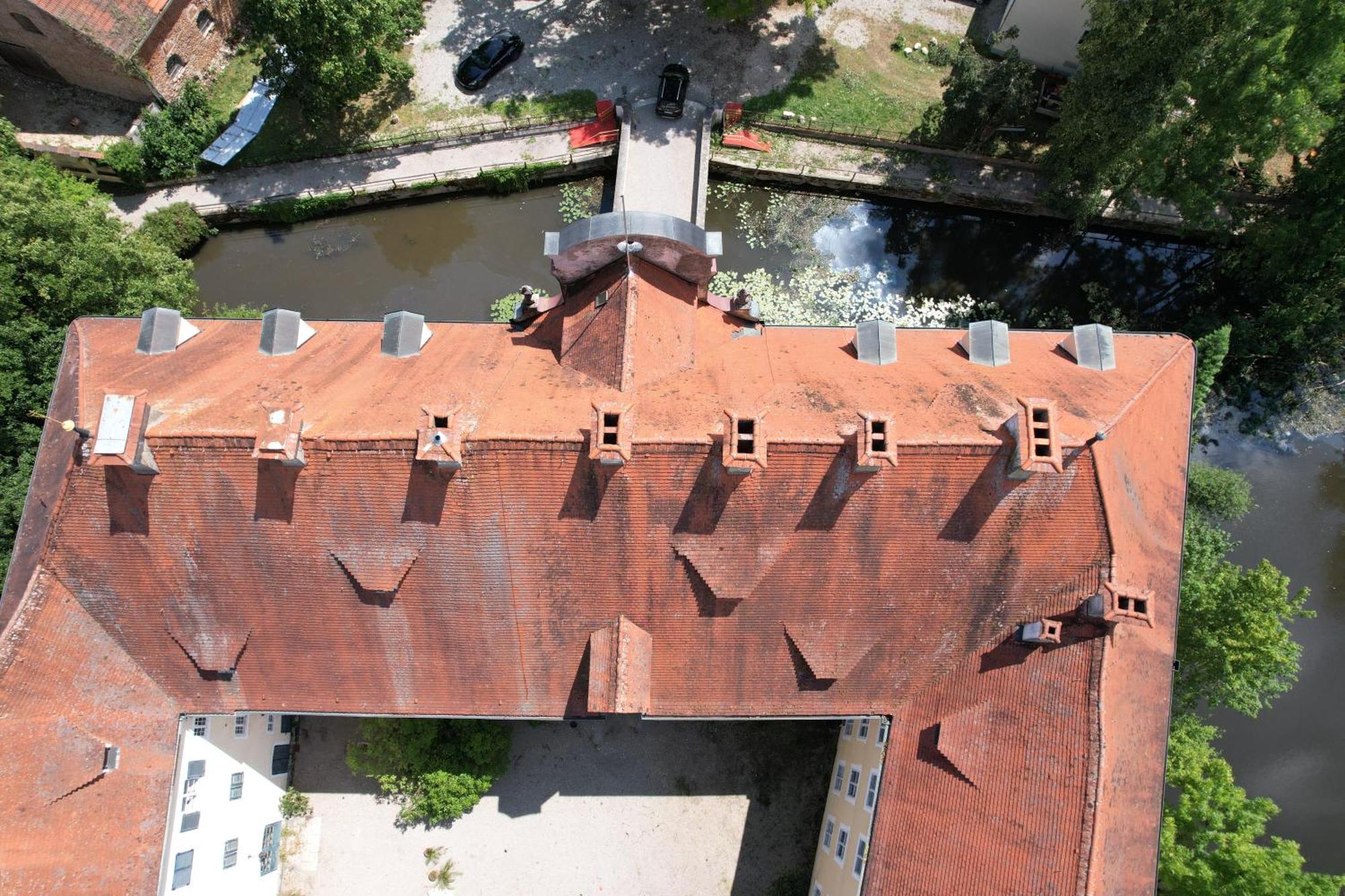 Wohnen Im Wasserschloss Sandizell Schrobenhausen Exterior photo
